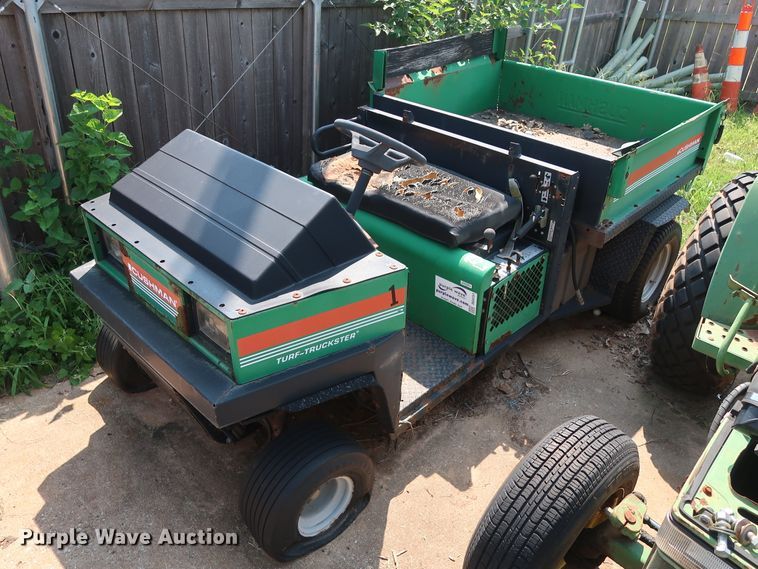 image for item DG4151 1998 Cushman Turf Truckster utility vehicle