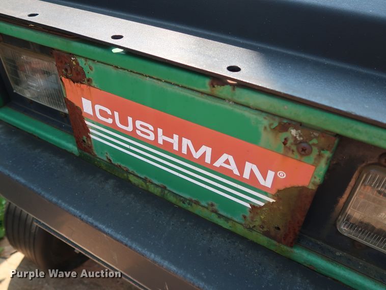 image for item DG4151 1998 Cushman Turf Truckster utility vehicle