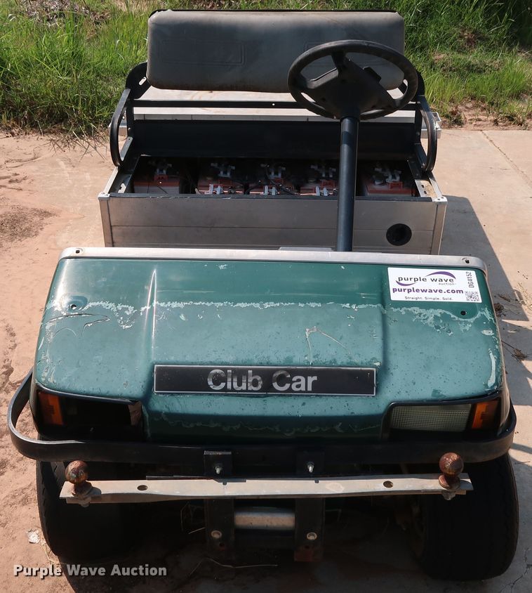 image for item DG4152 2008 Club Car Turf Carryall 2