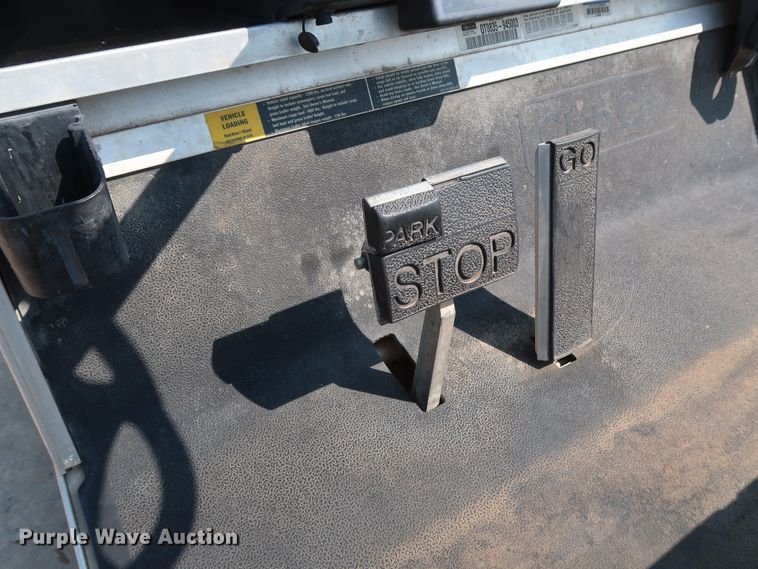 image for item DG4152 2008 Club Car Turf Carryall 2