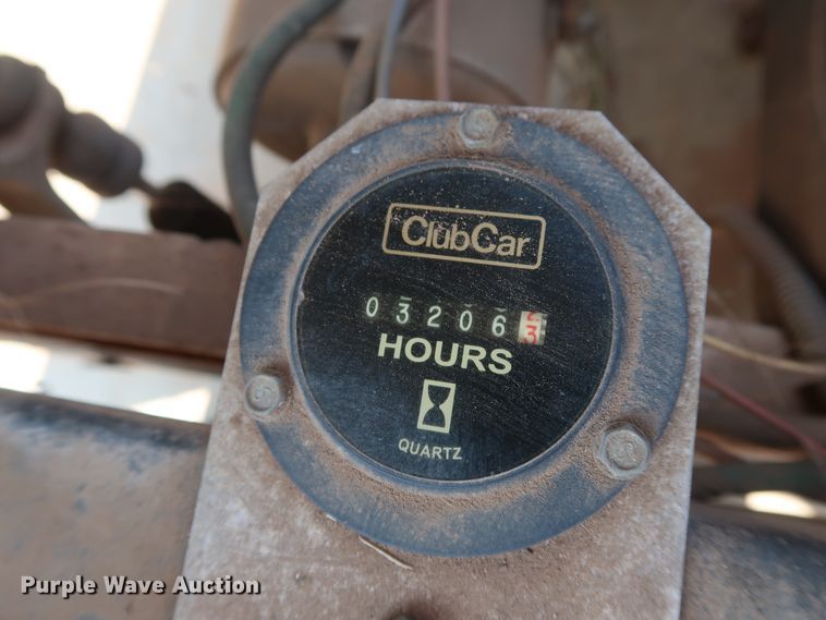 image for item DG4152 2008 Club Car Turf Carryall 2