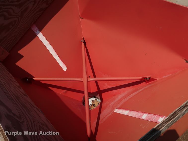 image for item DG4154 2001 Lely L1250 broadcast spreader