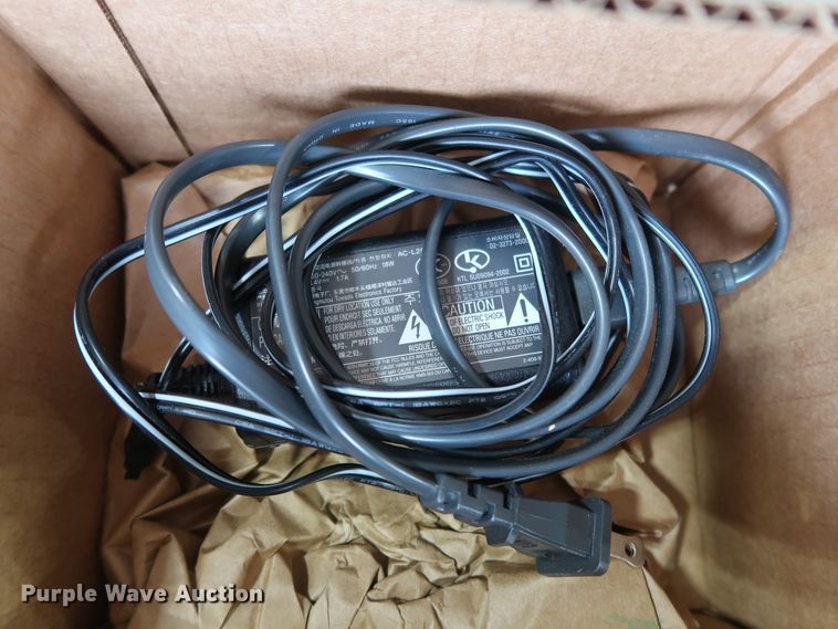 image for item DG4155 Cameras and video recording equipment