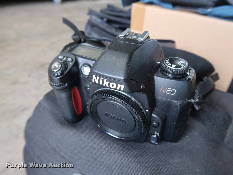 image for item DG4155 Cameras and video recording equipment