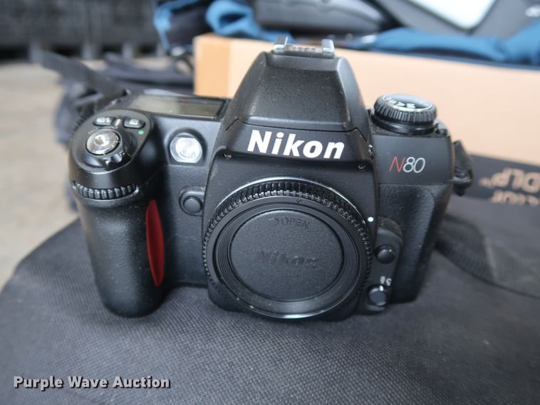 image for item DG4155 Cameras and video recording equipment