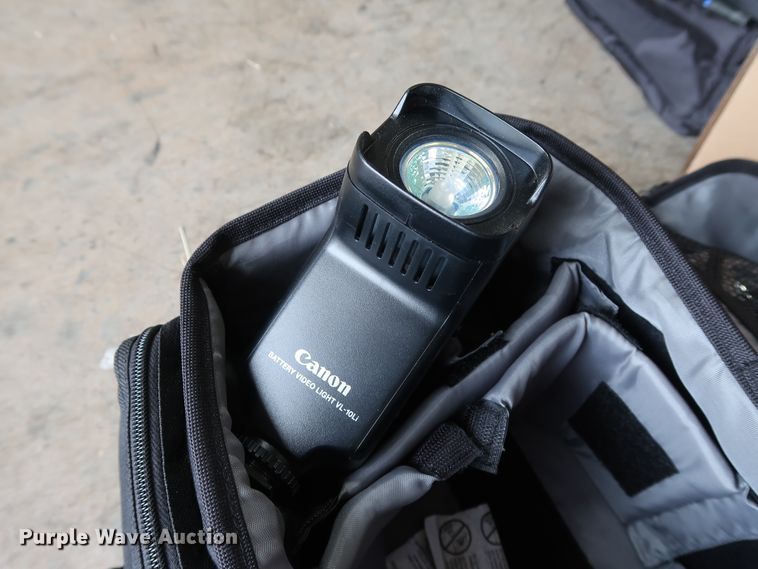 image for item DG4155 Cameras and video recording equipment