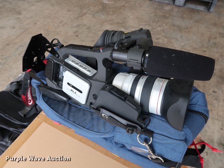 image for item DG4155 Cameras and video recording equipment