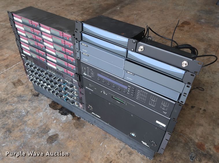 image for item DG4156 Radio communications and processing equipment