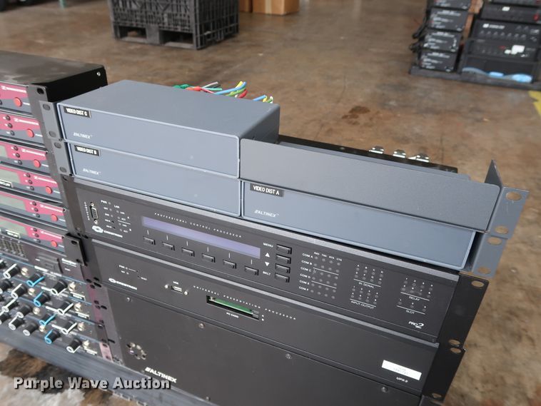 image for item DG4156 Radio communications and processing equipment