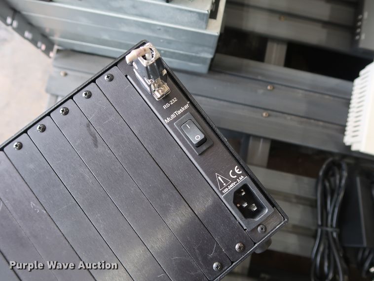 image for item DG4156 Radio communications and processing equipment