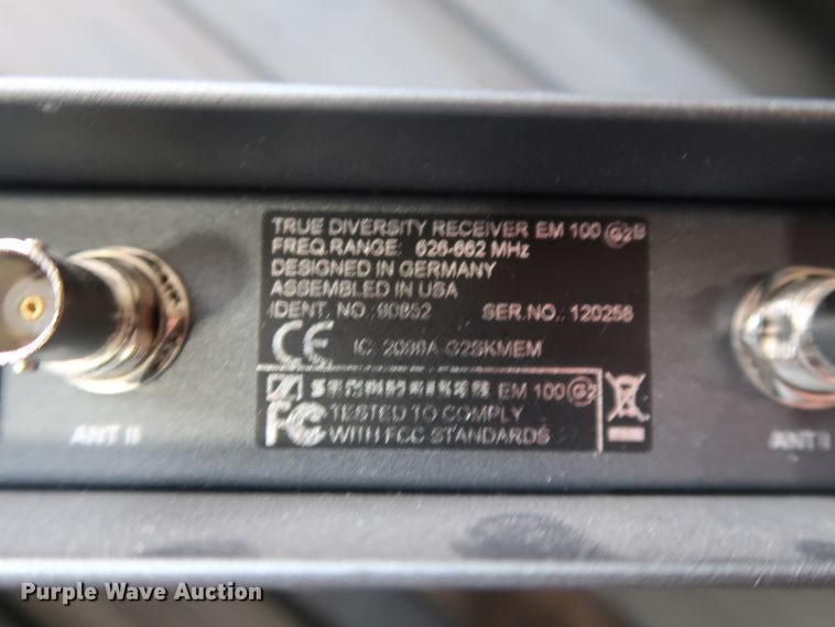 image for item DG4156 Radio communications and processing equipment