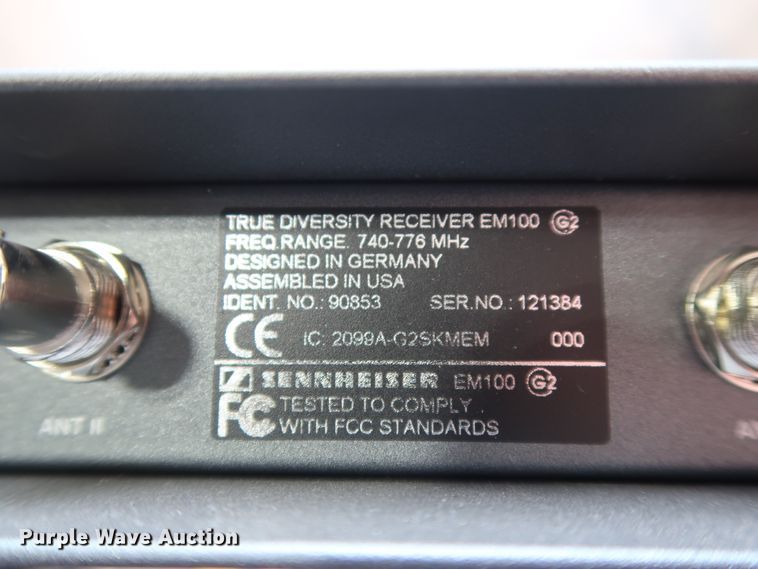 image for item DG4156 Radio communications and processing equipment