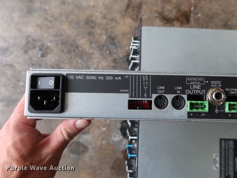 image for item DG4156 Radio communications and processing equipment