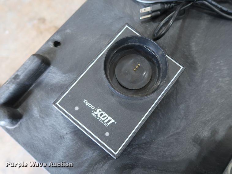 image for item DG4158 (8) Scott Eagle Imager 320 thermal imaging cameras