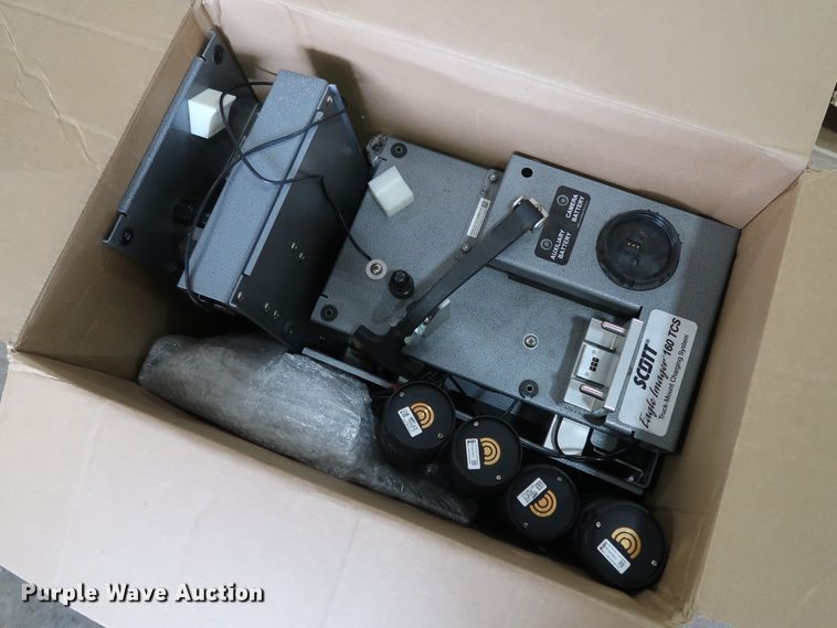 image for item DG4158 (8) Scott Eagle Imager 320 thermal imaging cameras