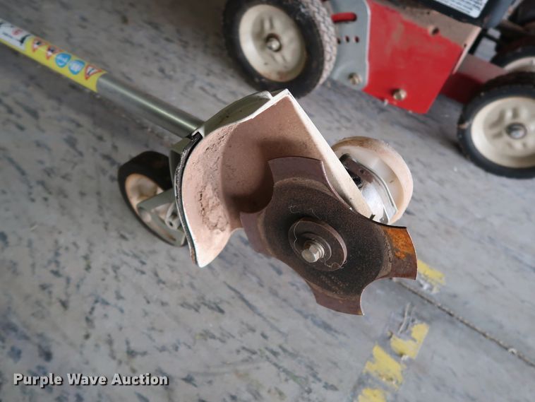 image for item DG4167 Lawn and garden equipment