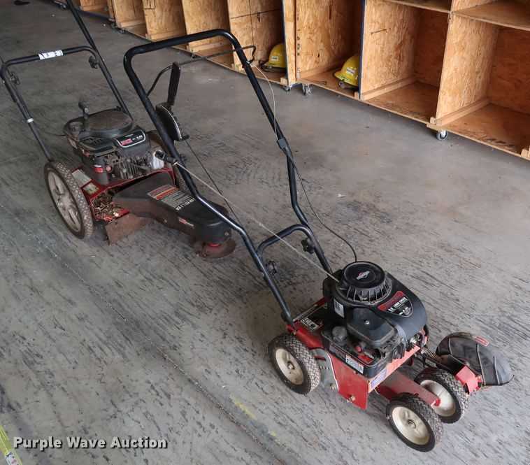 image for item DG4167 Lawn and garden equipment