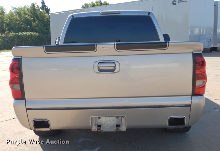image for item DH3509 2005 Chevrolet Silverado 1500 pickup truck