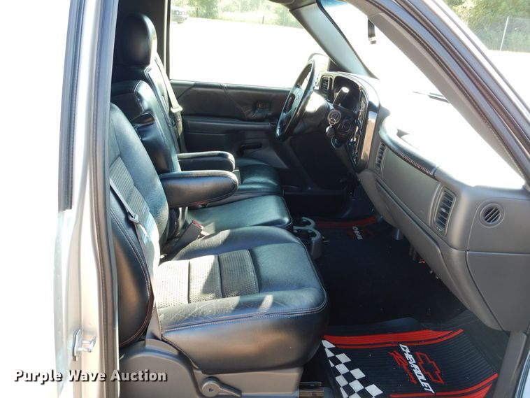 image for item DH3509 2005 Chevrolet Silverado 1500 pickup truck