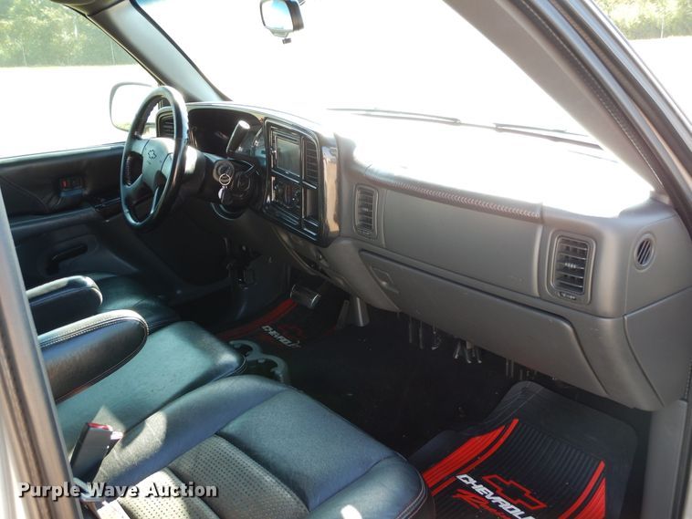 image for item DH3509 2005 Chevrolet Silverado 1500 pickup truck