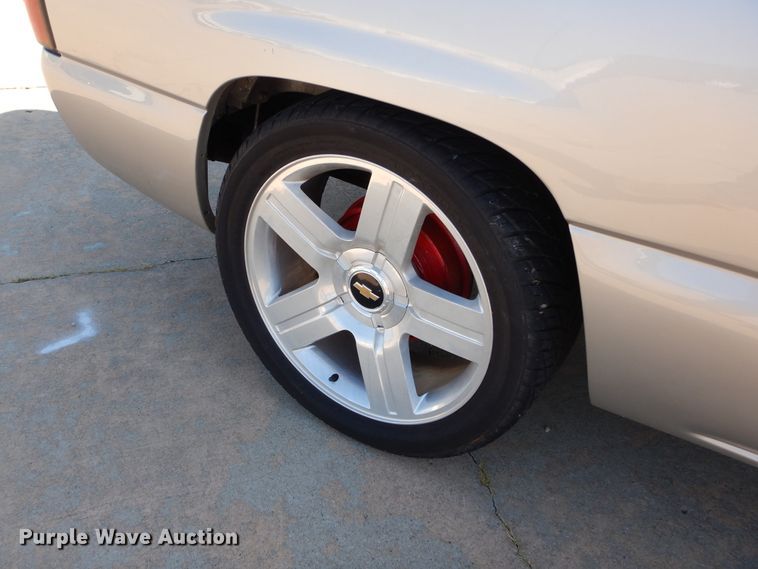 image for item DH3509 2005 Chevrolet Silverado 1500 pickup truck