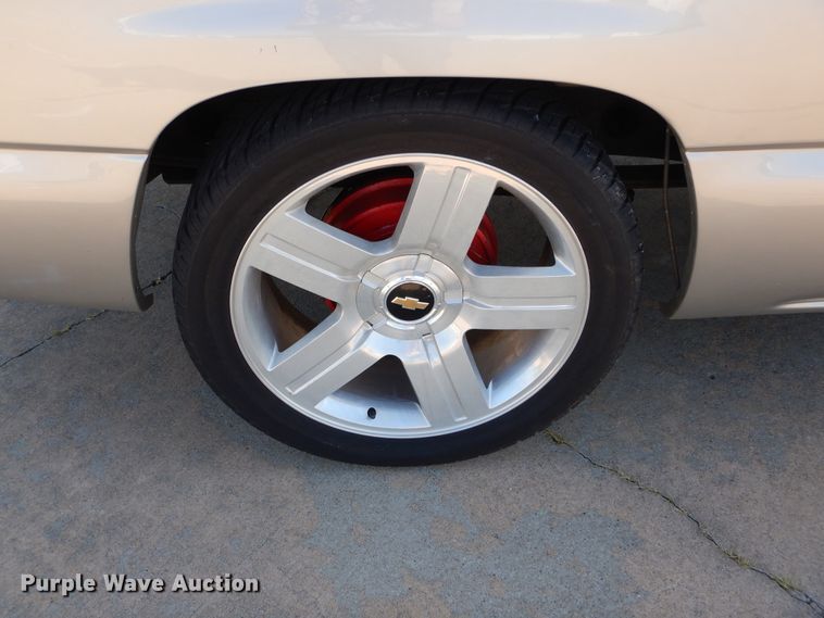 image for item DH3509 2005 Chevrolet Silverado 1500 pickup truck