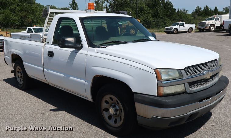 image for item DH3511 2005 Chevrolet Silverado 1500 pickup truck