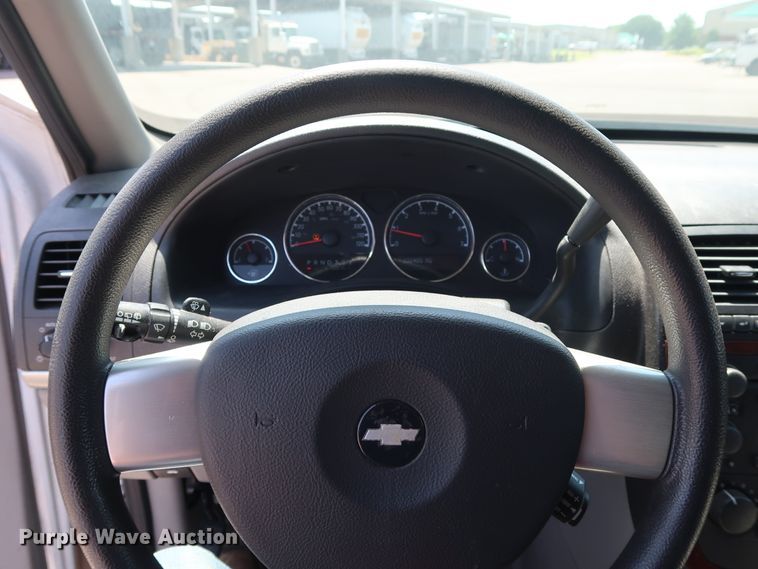 image for item DH3512 2008 Chevrolet Uplander LS van