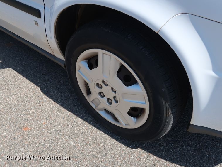 image for item DH3512 2008 Chevrolet Uplander LS van