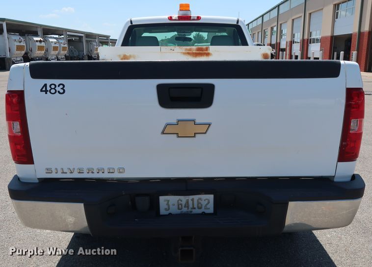 image for item DH3513 2009 Chevrolet Silverado 2500HD pickup truck