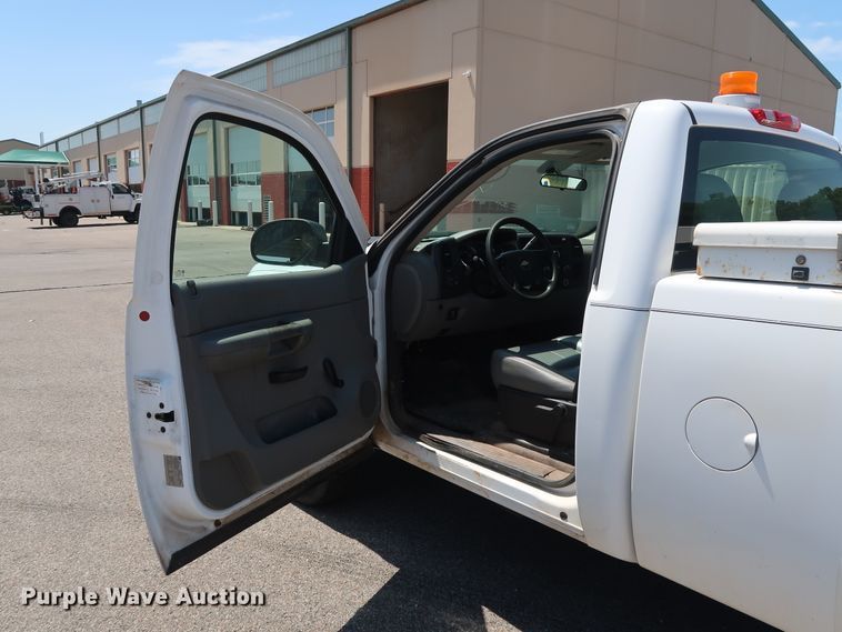 image for item DH3513 2009 Chevrolet Silverado 2500HD pickup truck