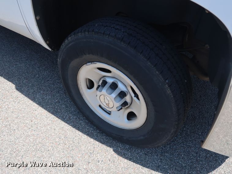 image for item DH3513 2009 Chevrolet Silverado 2500HD pickup truck