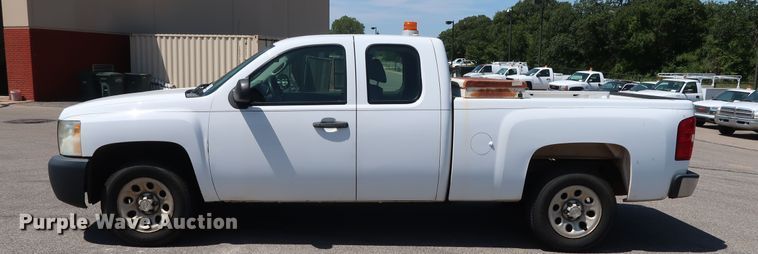 image for item DH3514 2008 Chevrolet Silverado 1500 Ext. Cab pickup truck