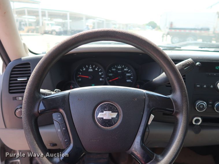 image for item DH3514 2008 Chevrolet Silverado 1500 Ext. Cab pickup truck