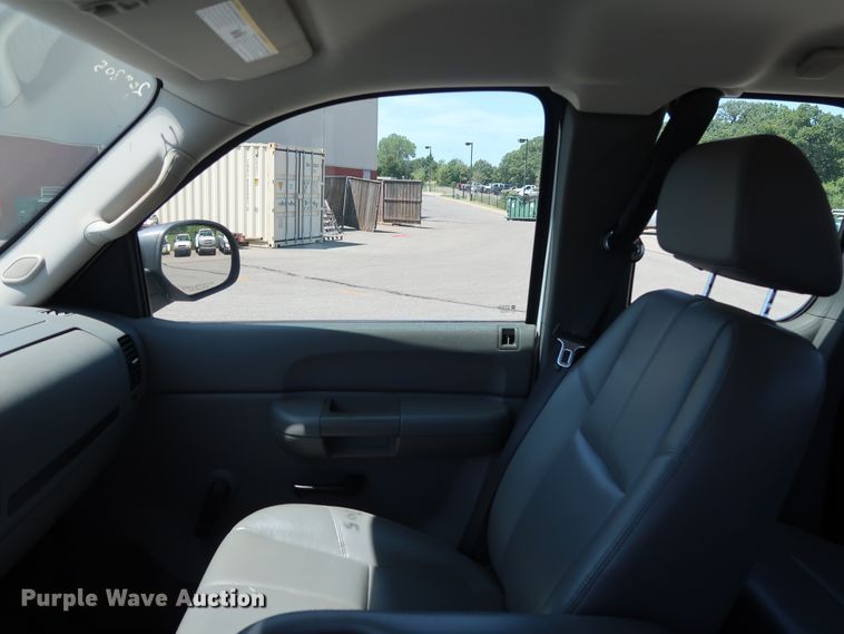 image for item DH3514 2008 Chevrolet Silverado 1500 Ext. Cab pickup truck