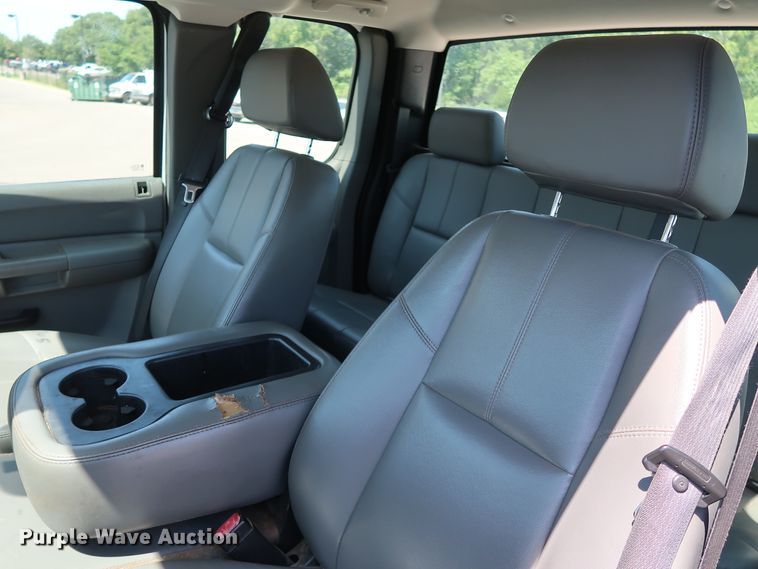 image for item DH3514 2008 Chevrolet Silverado 1500 Ext. Cab pickup truck