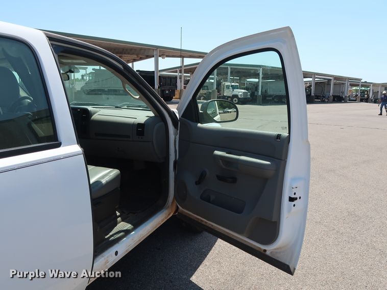 image for item DH3514 2008 Chevrolet Silverado 1500 Ext. Cab pickup truck