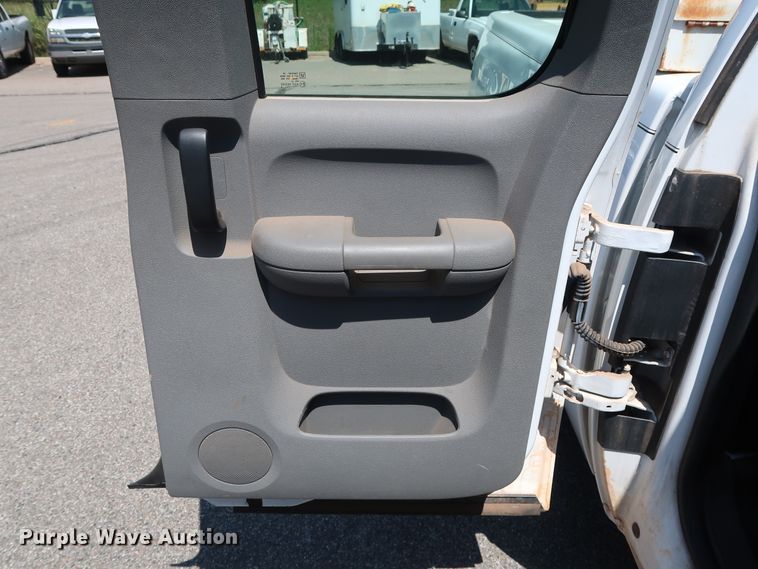 image for item DH3514 2008 Chevrolet Silverado 1500 Ext. Cab pickup truck