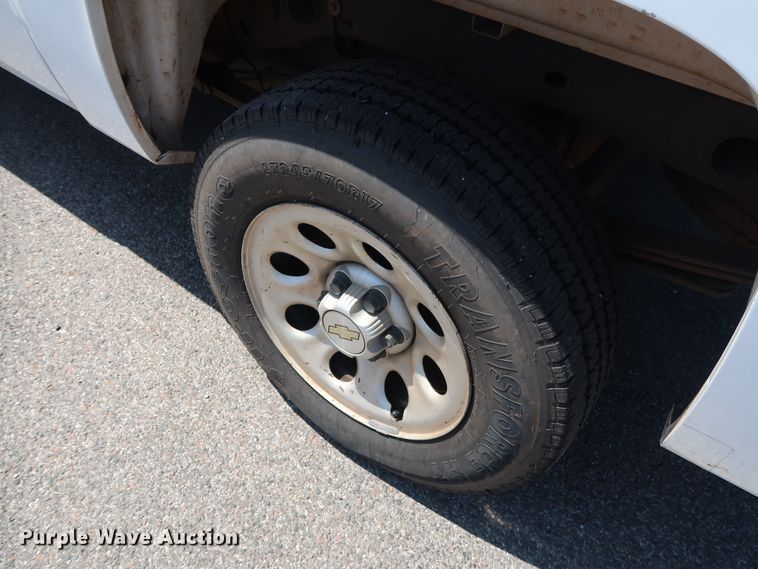 image for item DH3514 2008 Chevrolet Silverado 1500 Ext. Cab pickup truck