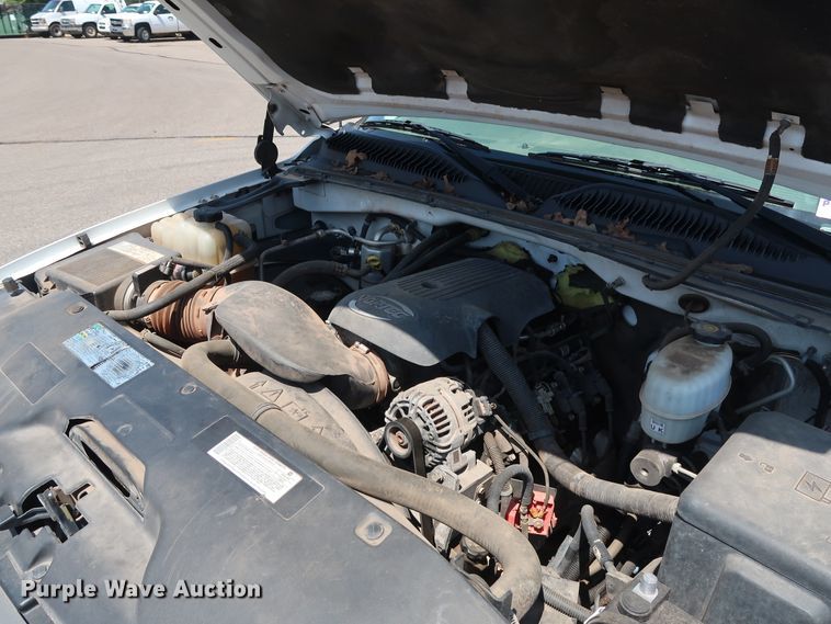 image for item DH3515 2006 GMC Sierra 2500HD pickup truck