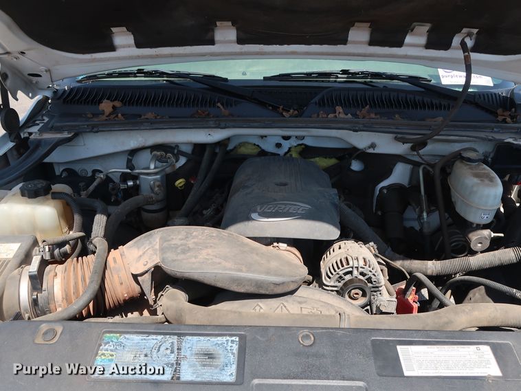 image for item DH3515 2006 GMC Sierra 2500HD pickup truck