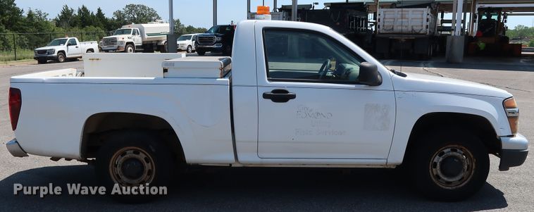 image for item DH3518 2005 GMC Canyon pickup truck