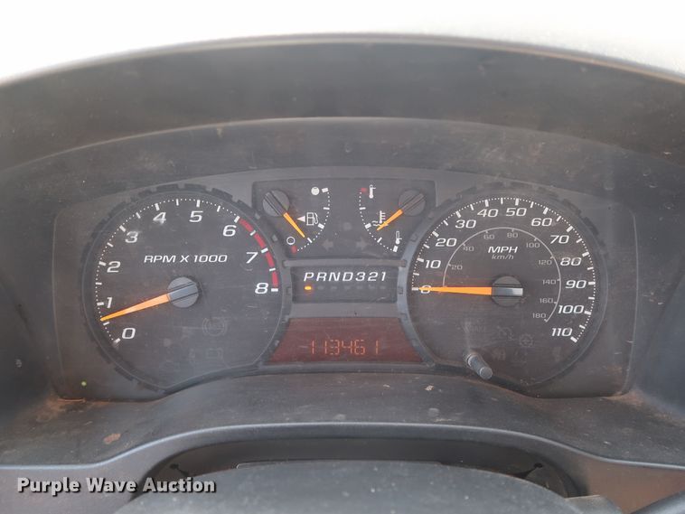 image for item DH3518 2005 GMC Canyon pickup truck