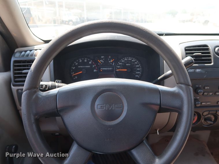 image for item DH3518 2005 GMC Canyon pickup truck