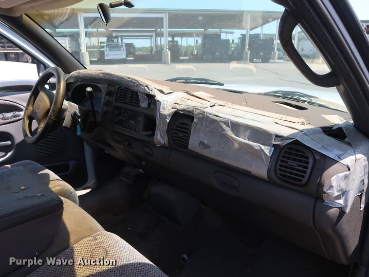 image for item DH3519 2001 Dodge Ram 2500 Quad Cab pickup truck