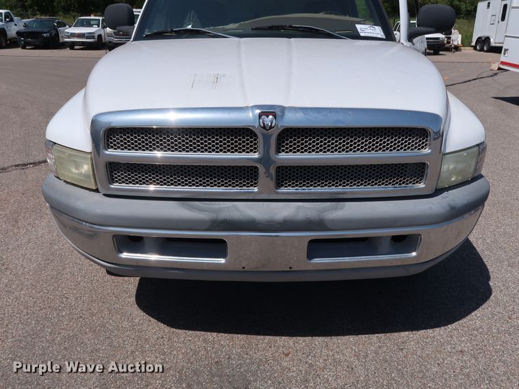 image for item DH3519 2001 Dodge Ram 2500 Quad Cab pickup truck