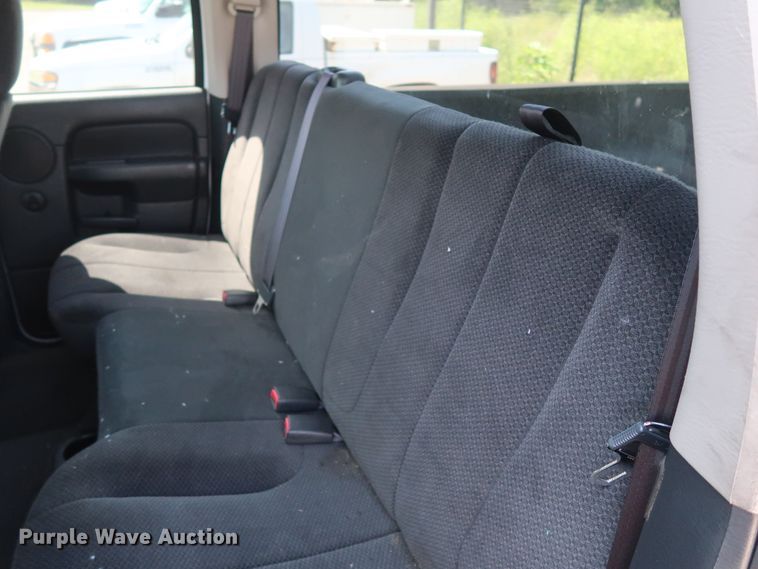 image for item DH3520 2003 Dodge Ram 2500 Quad Cab pickup truck