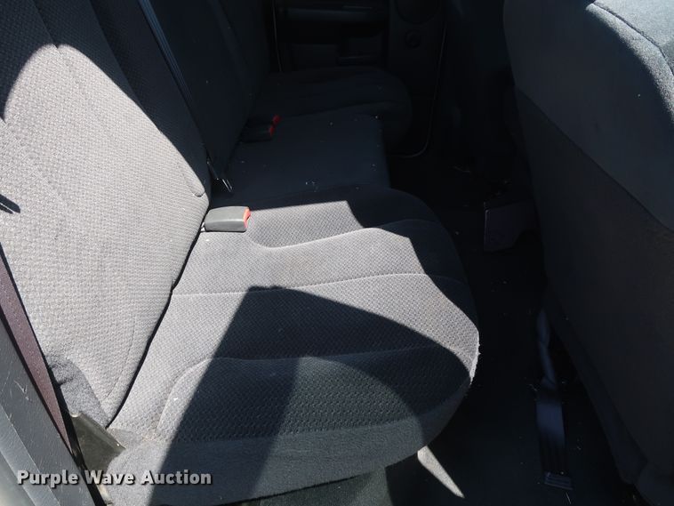 image for item DH3520 2003 Dodge Ram 2500 Quad Cab pickup truck