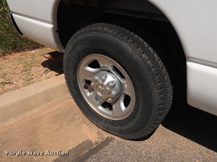 image for item DH3520 2003 Dodge Ram 2500 Quad Cab pickup truck