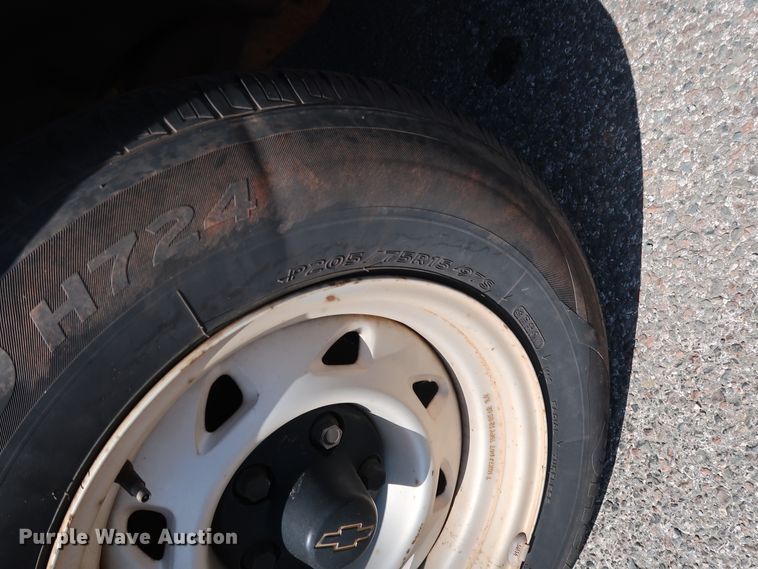 image for item DH3522 2003 Chevrolet S10 Ext. Cab pickup truck